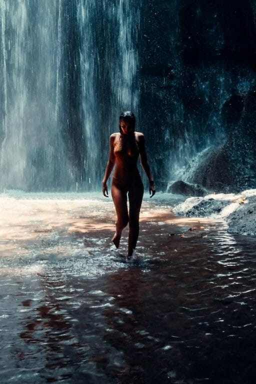 Royalcams.com Review